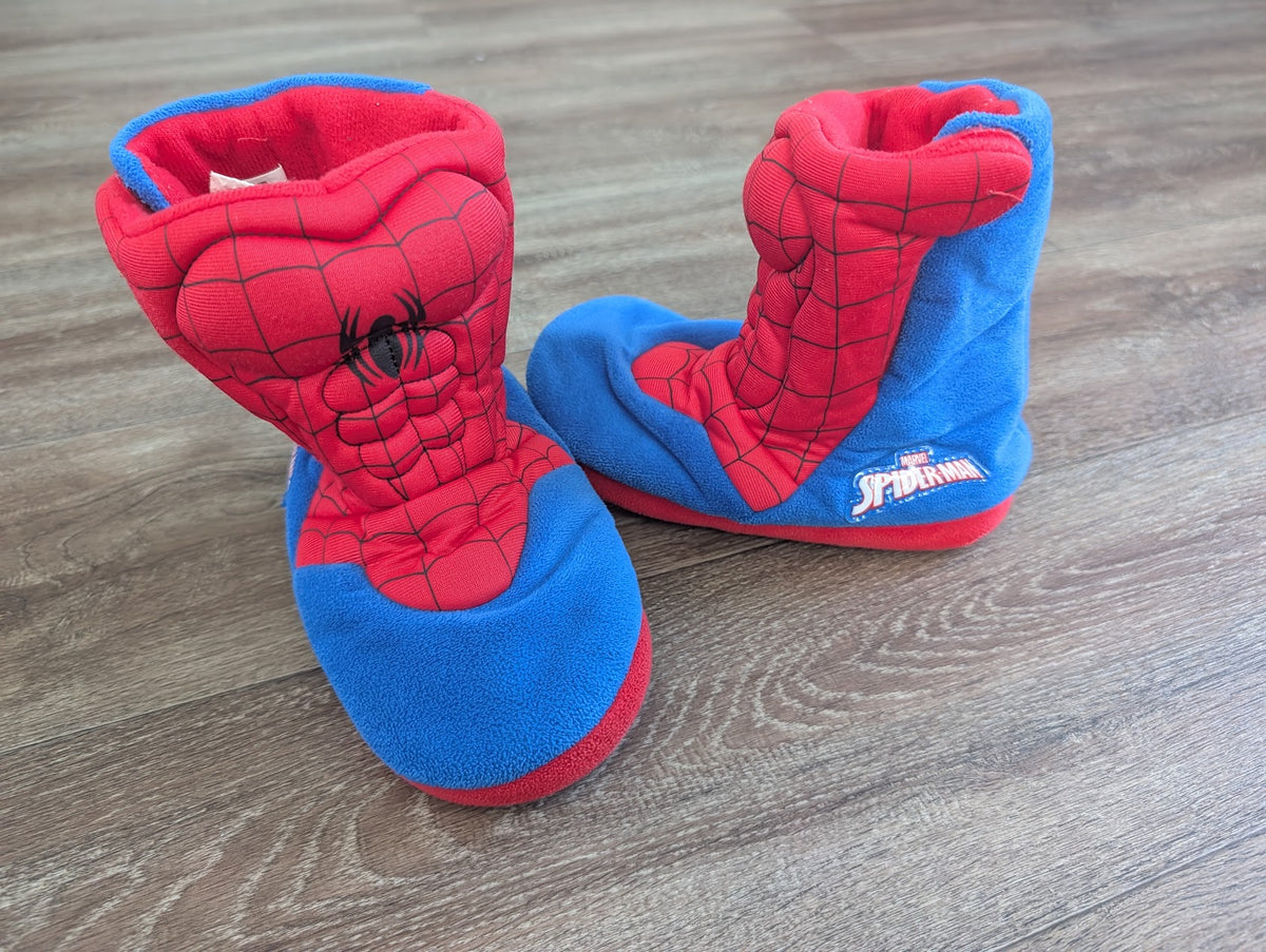#8 Spider Man Slippers Size 9-10