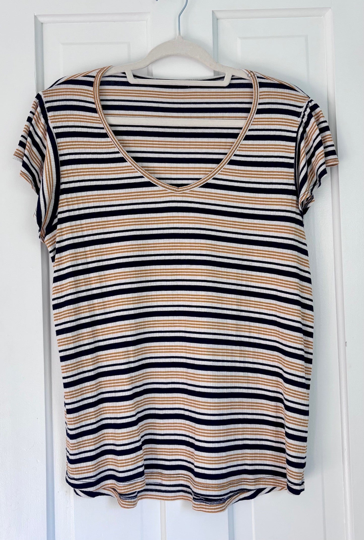 #43 Staccato (Stitch Fix) Tee Women's XL EUC