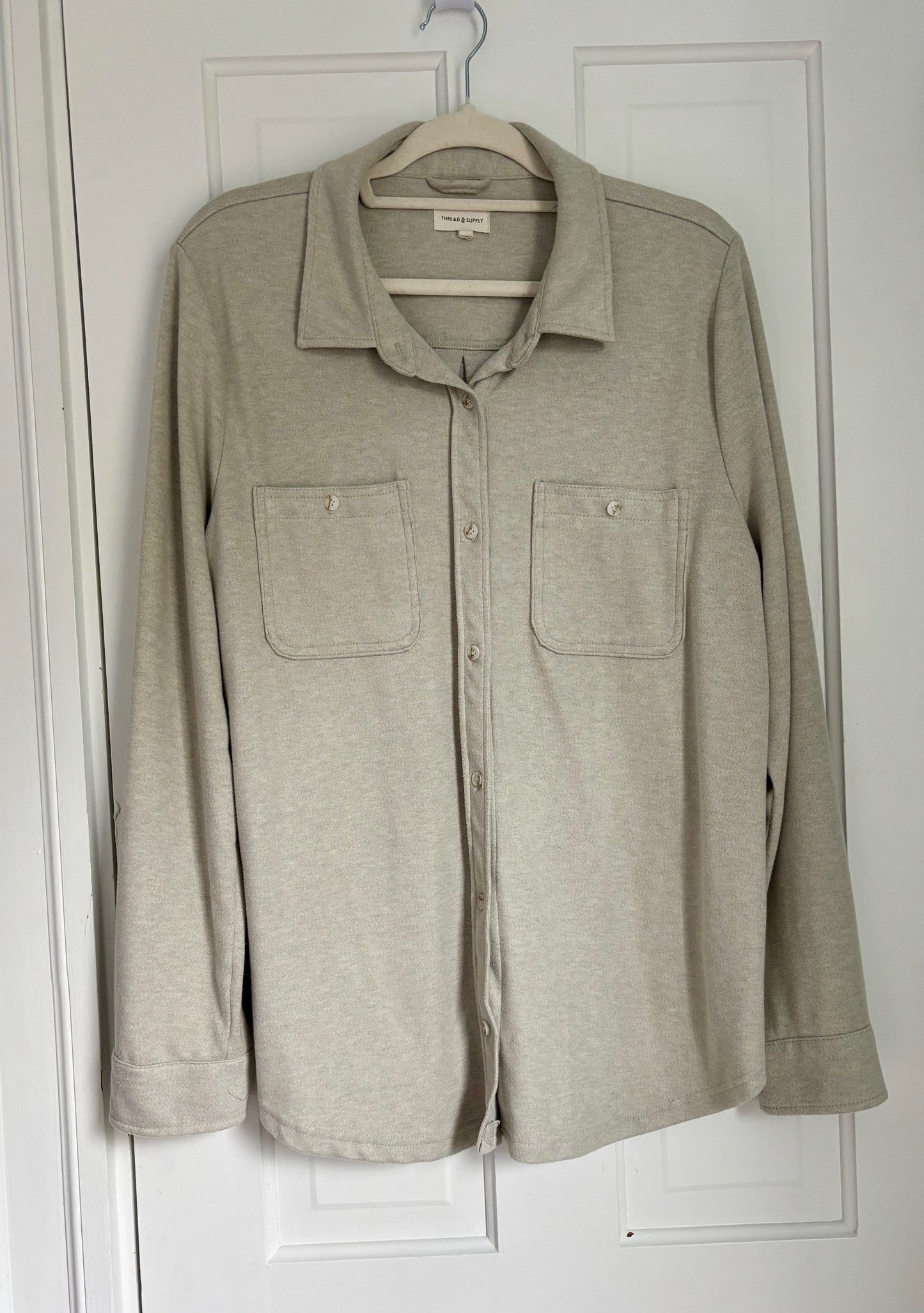 #43 Thread and Supply Cozy Button Up Women's XL EUC