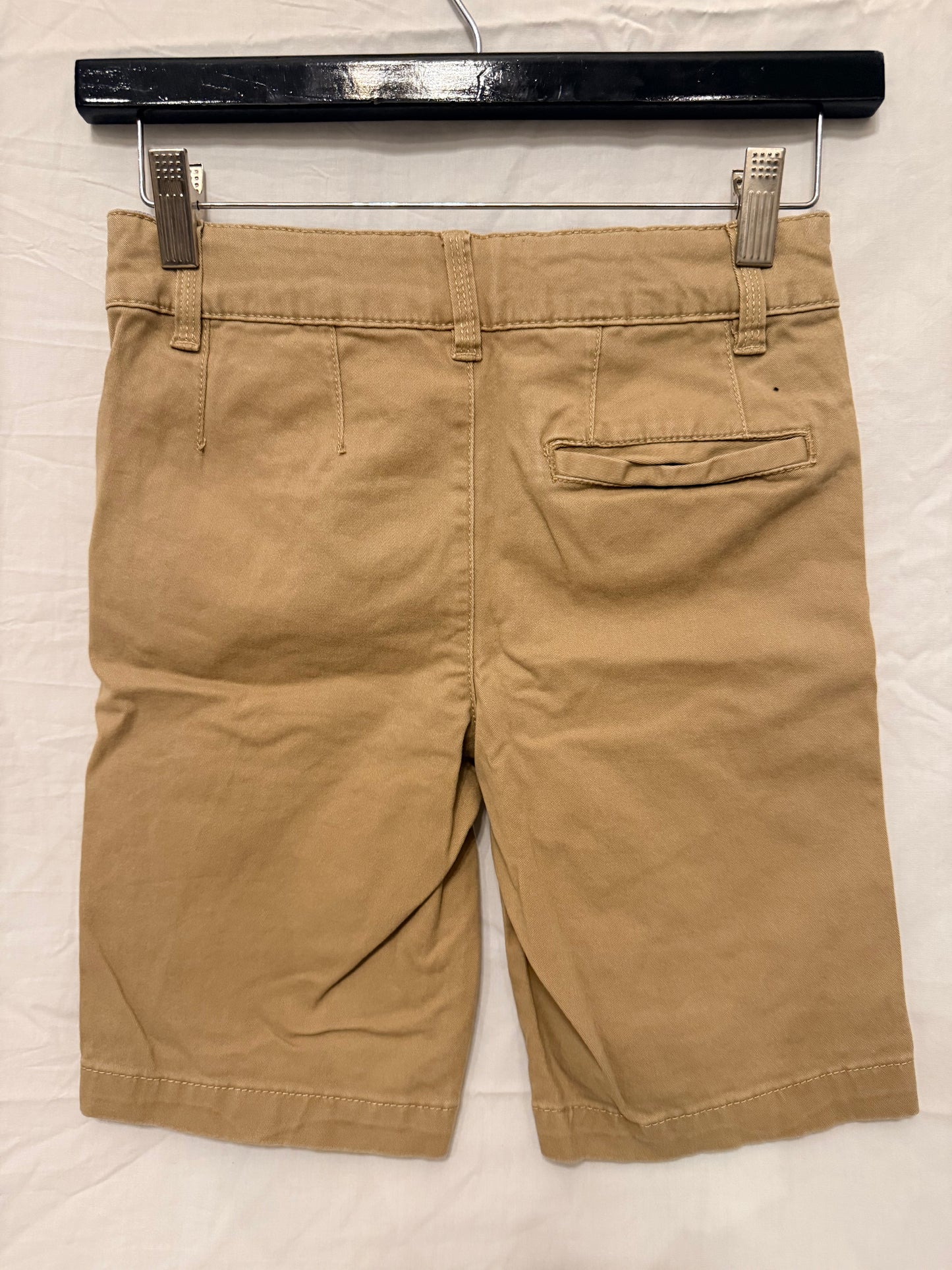 #143 Tommy Hilfiger khaki shorts boys size small (S 8)