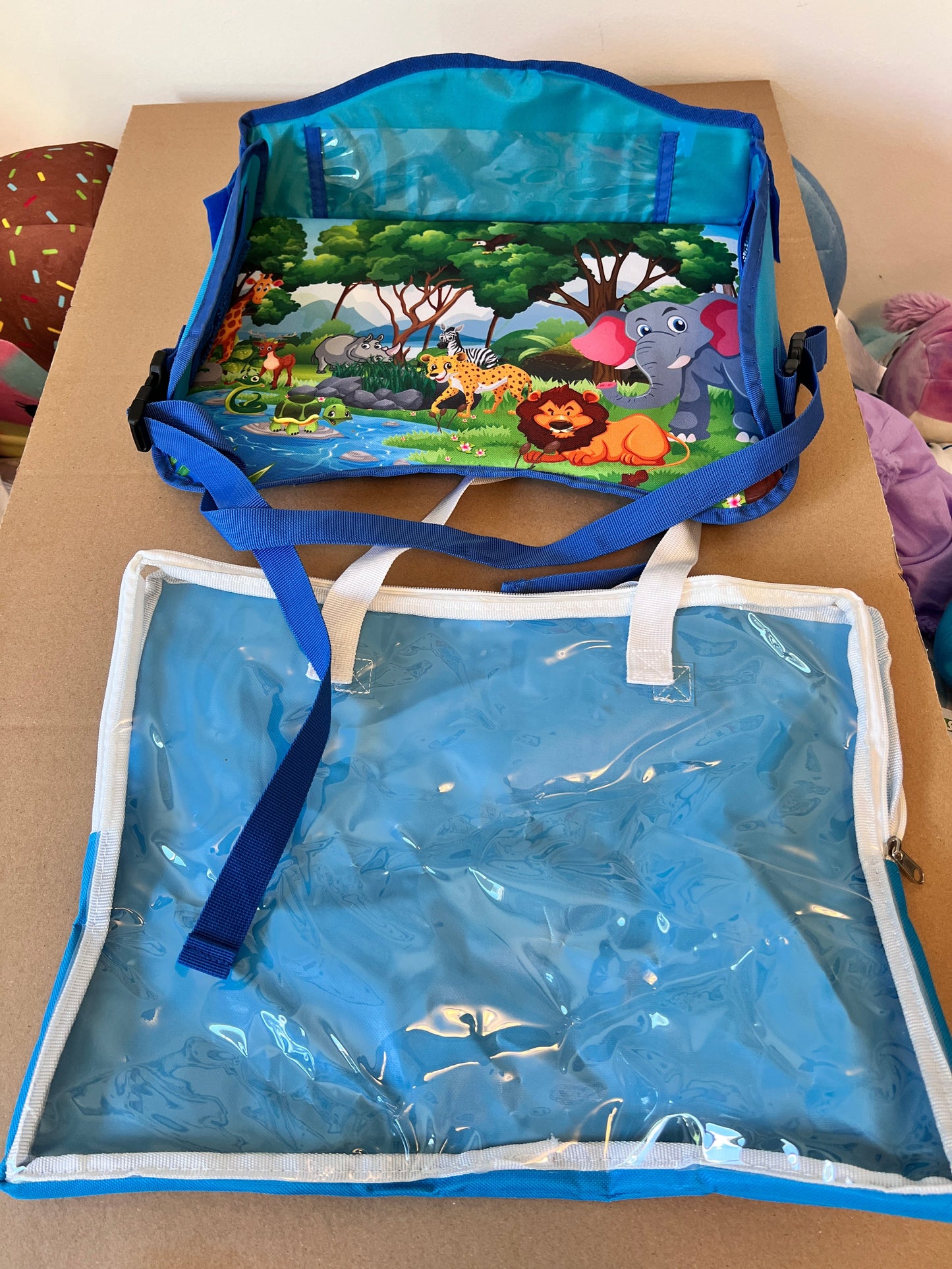 #176 - travel lap tray with carrying case