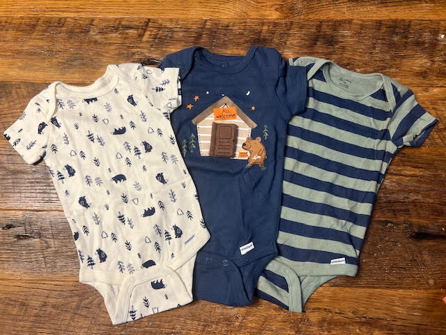 #67 Carter's Boy's Bear Print Short-sleeve Onesie Bundle - Size 3-6M