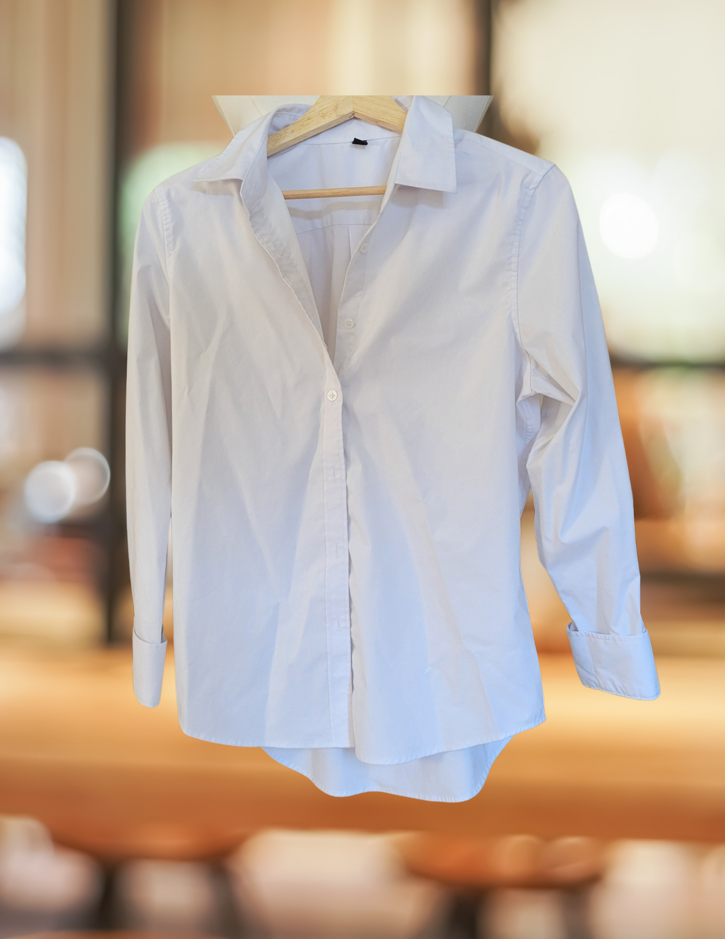 #59 Womens Size M White Button Up Blouse