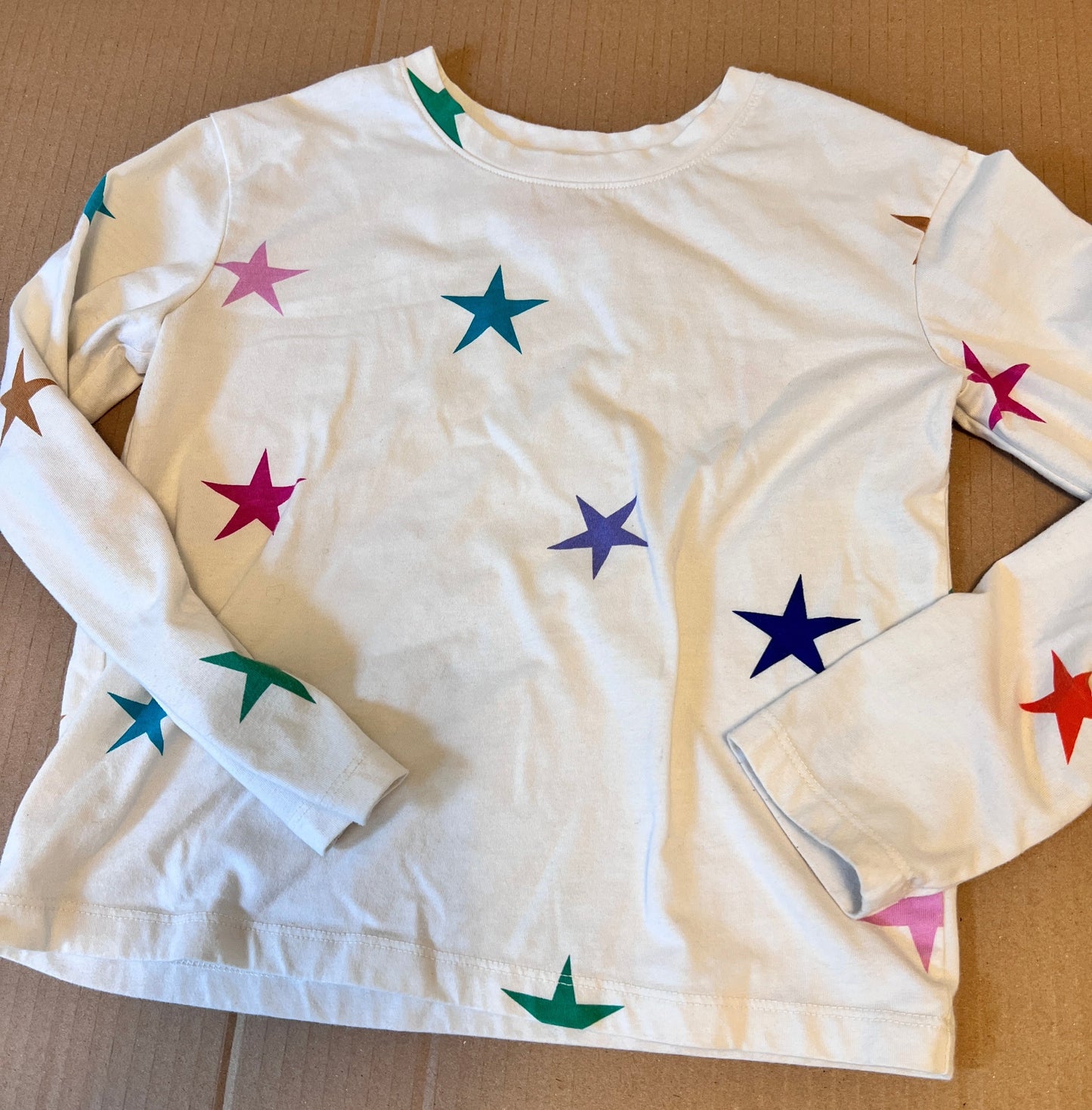#176 - Cat & Jack girls star tshirt | S