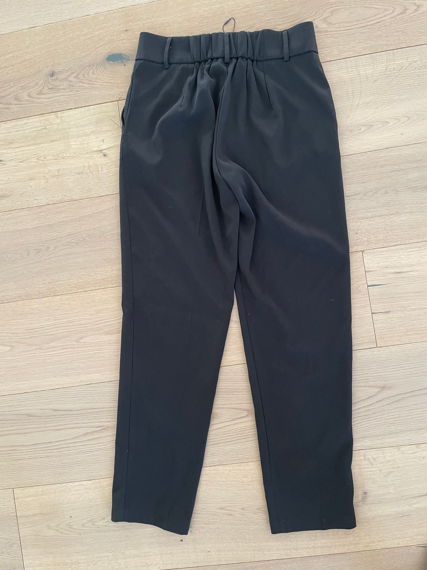 Women’s Size M (4-6) Black Slacks/Work Pants