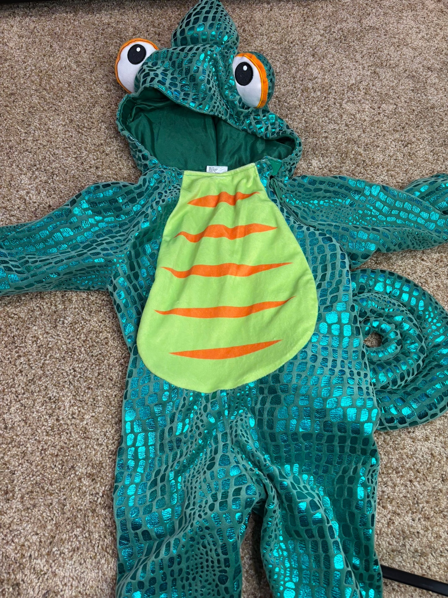 #86A chameleon costume, 2-3T