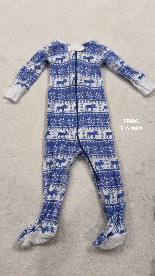 #145 TBBC blue moose sleeper Boys 3-6 mth EUC