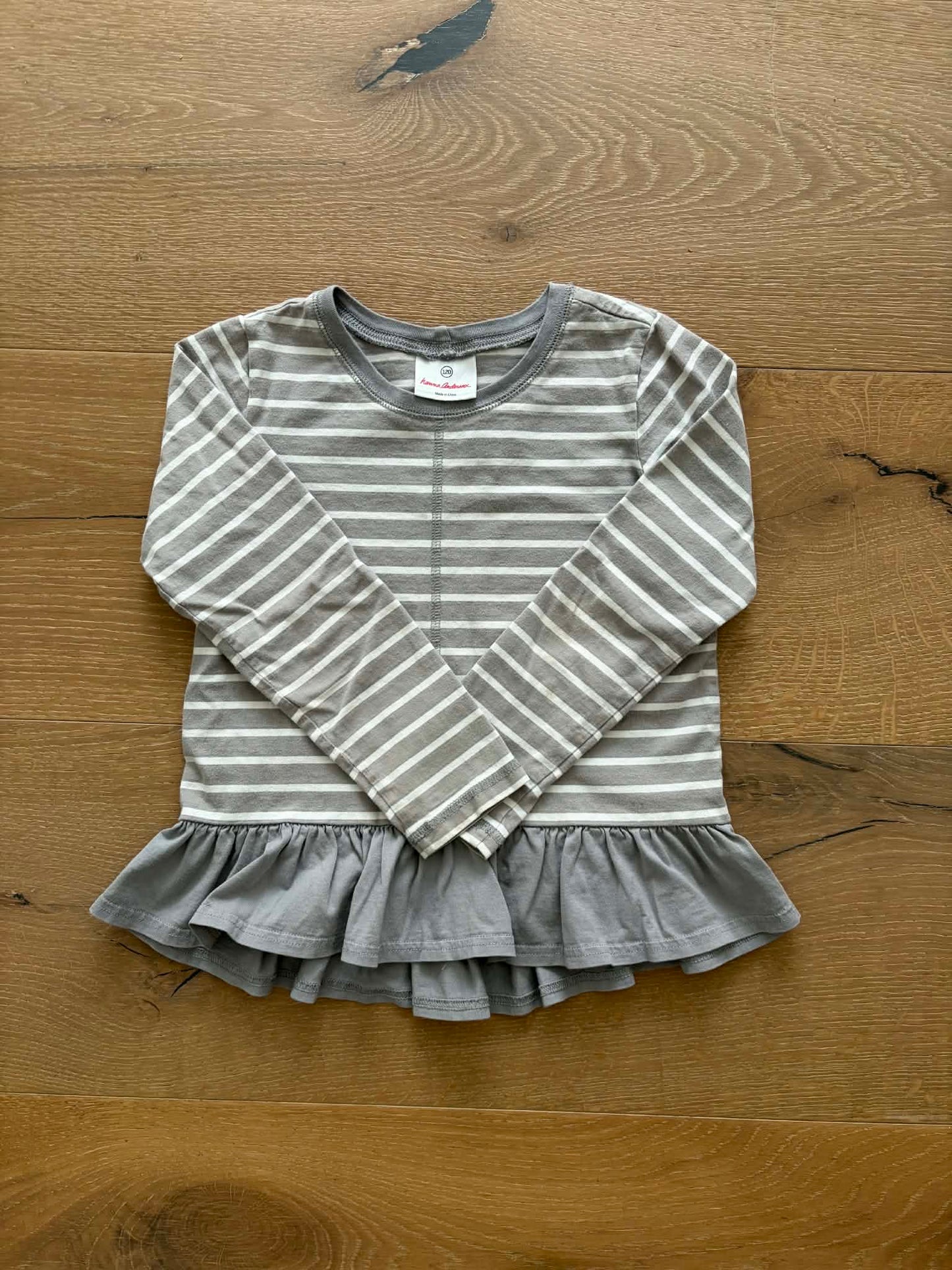 #196 REDUCED Hanna Andersson Girls Size 5/6 Gray White Striped Long-Sleeve Shirt with Ruffle Bottom
