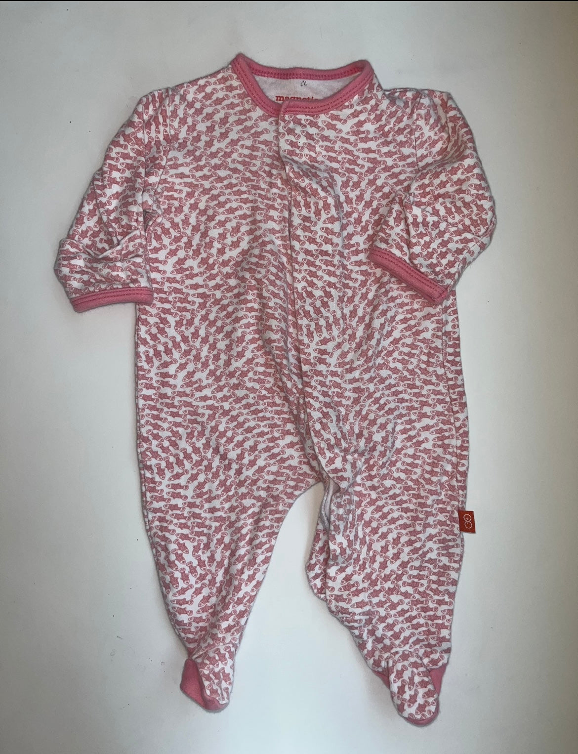 Seller #20 Magnetic Me 0-3 month