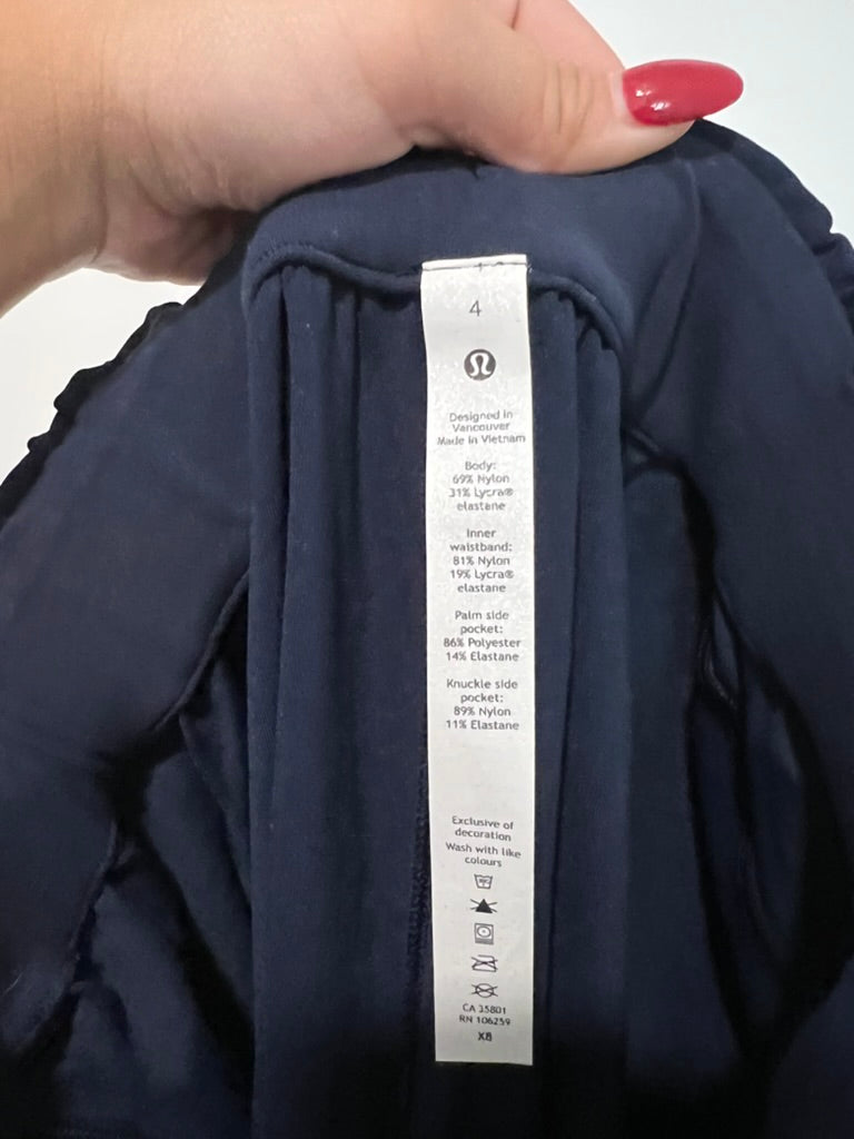 Seller 476 - Lululemon Stretch High-Rise 7/8 Pant Size 4 True Navy NWT $118