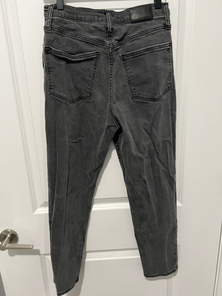 Seller #76 - Madewell The Mom Fit Jeans Womens Sz 27 High Rise Black Wash Distressed Preppy