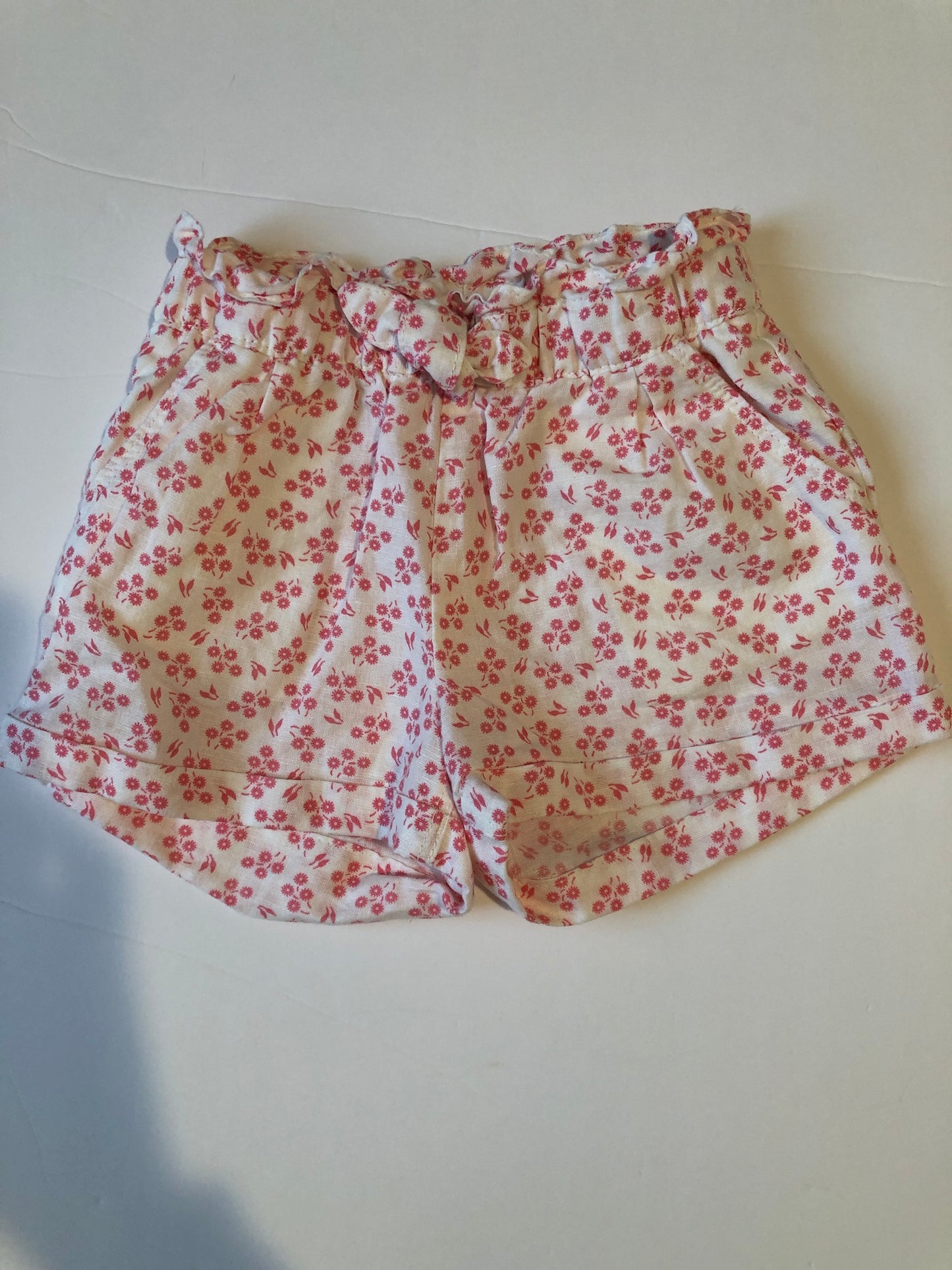 2 t NEW GAP girls flower pink shorts