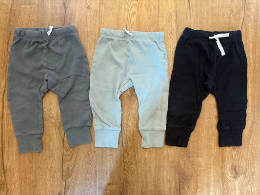 #6 - Hones Born Boys Pants (3 pairs) - 12-18 months