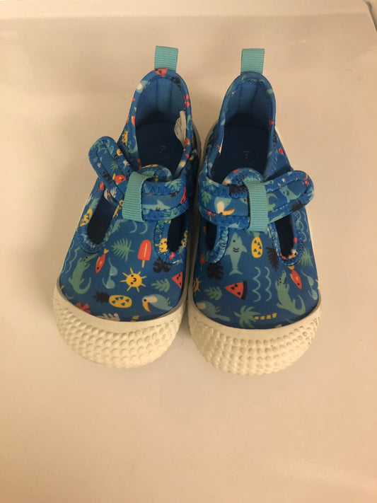 Size 10 cat jack water shoes gender neutral