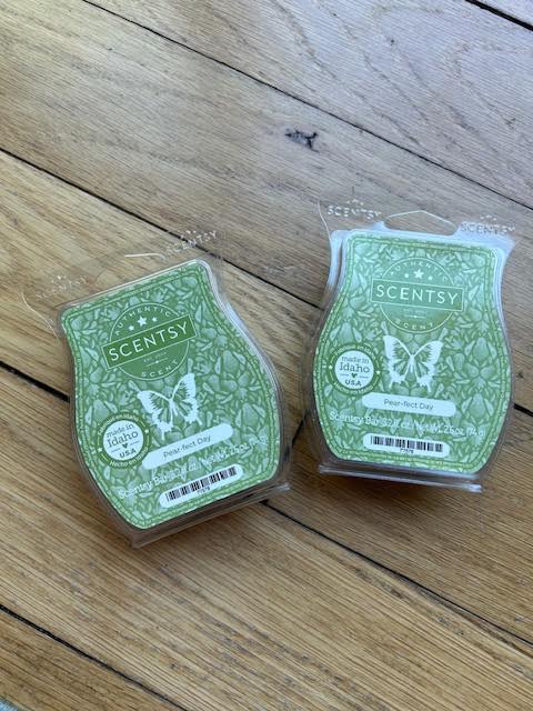 Seller 128 - Scentsy Pear-fect Day Wax Bars (2)