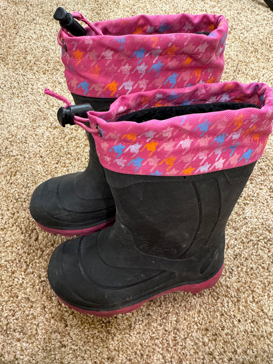 #86A girls size 11 snow boots