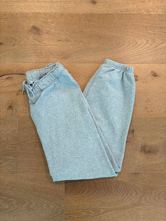 Seller #193 Washed-Never-Worn Athleta Women's Size XS Gray Forever Fleece Sweatpants (Retailed for $89 + Tax)