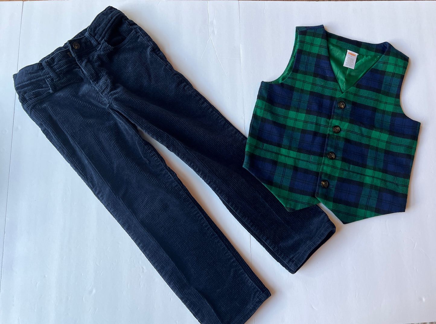 #77B Boys 7 EUC Gymboree Holiday Navy/Green Plaid Twill Vest and Gymboree Navy Corduroy Pants