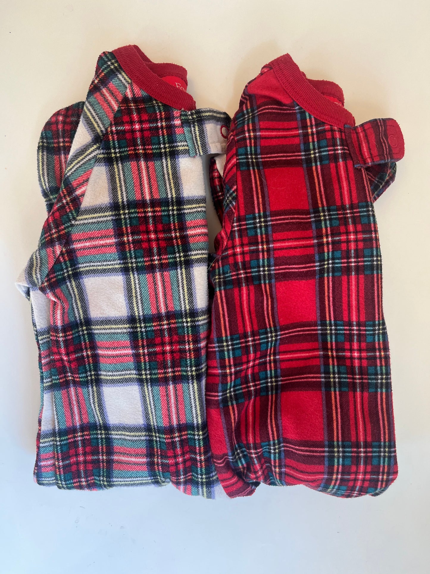 Seller #20 thin fleece holiday pajamas 6-9 mo
