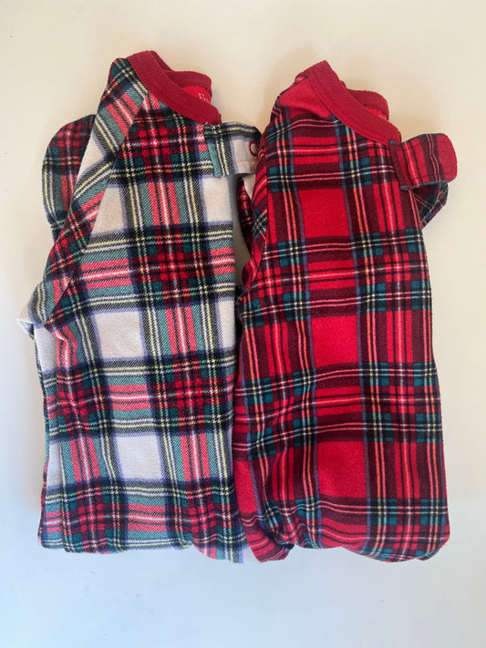 Seller #20 thin fleece holiday pajamas 6-9 mo