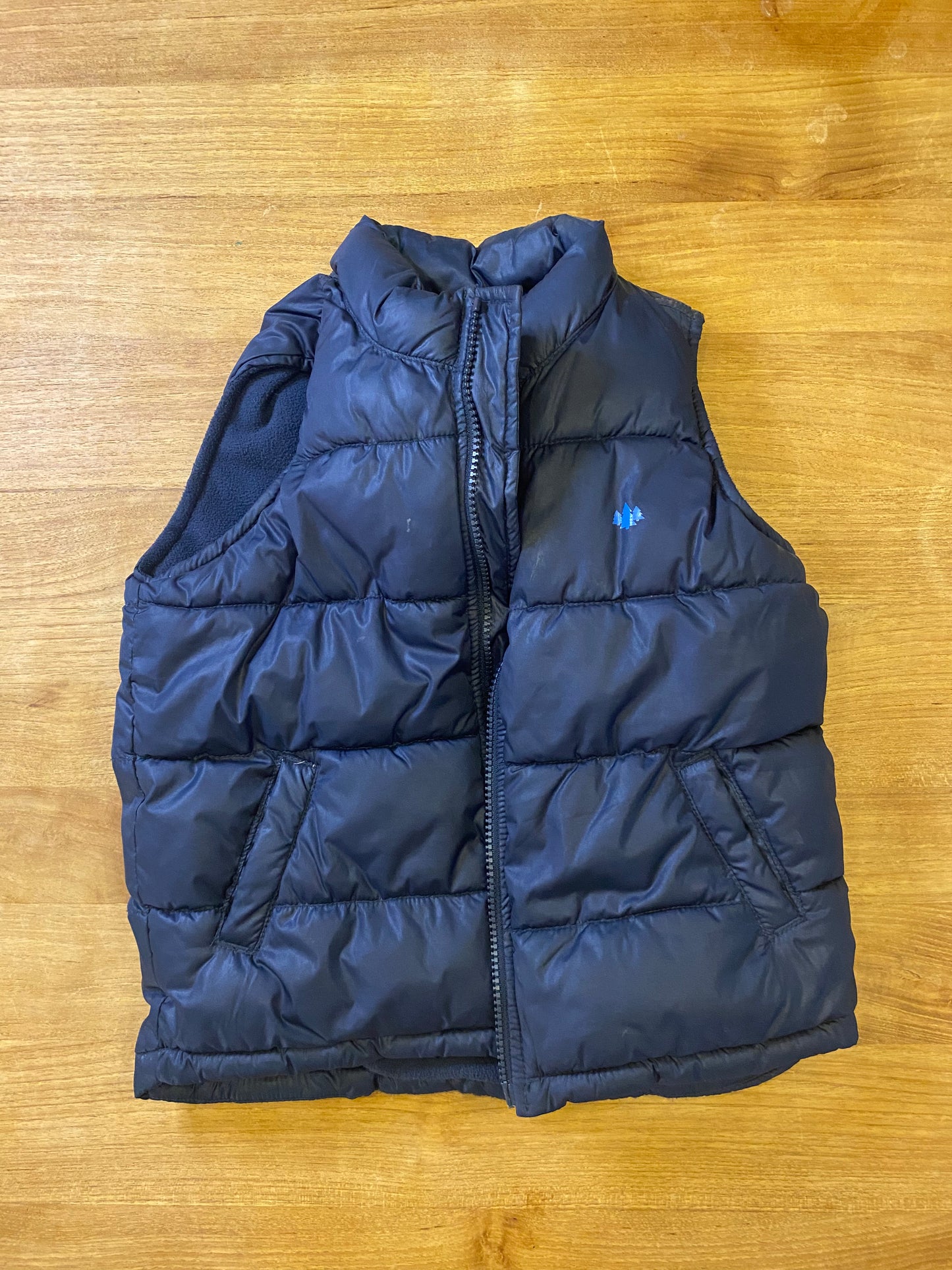 #7 Size 5 Old Navy fleece lined puffer vest