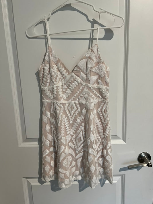 Seller #76 - Superdown Dress NWT - White Sequin - Size M
