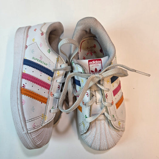 #112 - Adidas Superstar Sneakers, Size 10, GUC