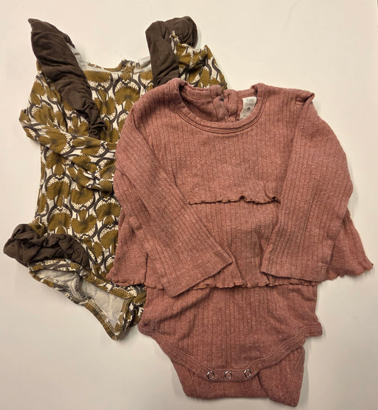 #112 - Set of 2 Kate Quinn Long Sleeve Tops, Girls Size 24M, GUC