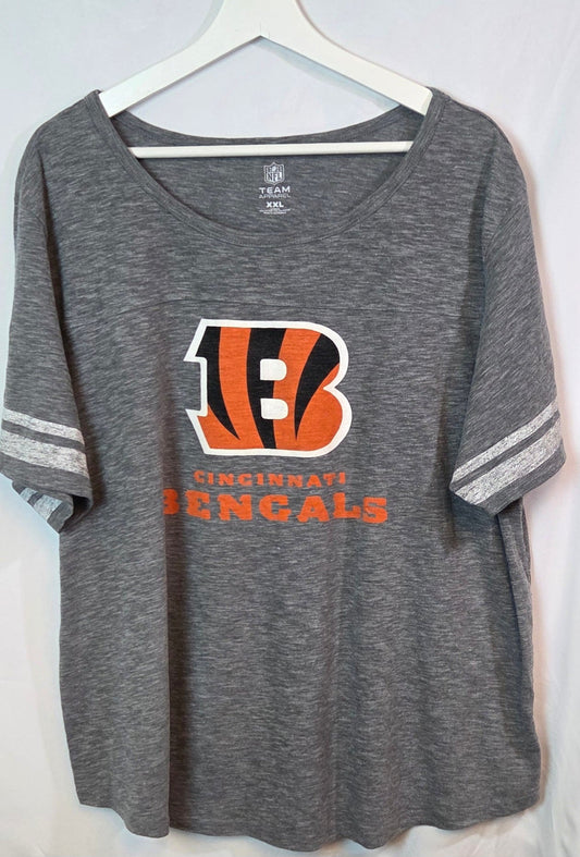#112 - Gray Bengals T-Shirt, Women's Size XXL, EUC