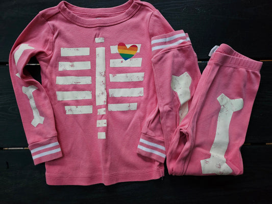 #109. Girls 5.GUC. Glow-in-the-Dark Skeleton Halloween PJs.