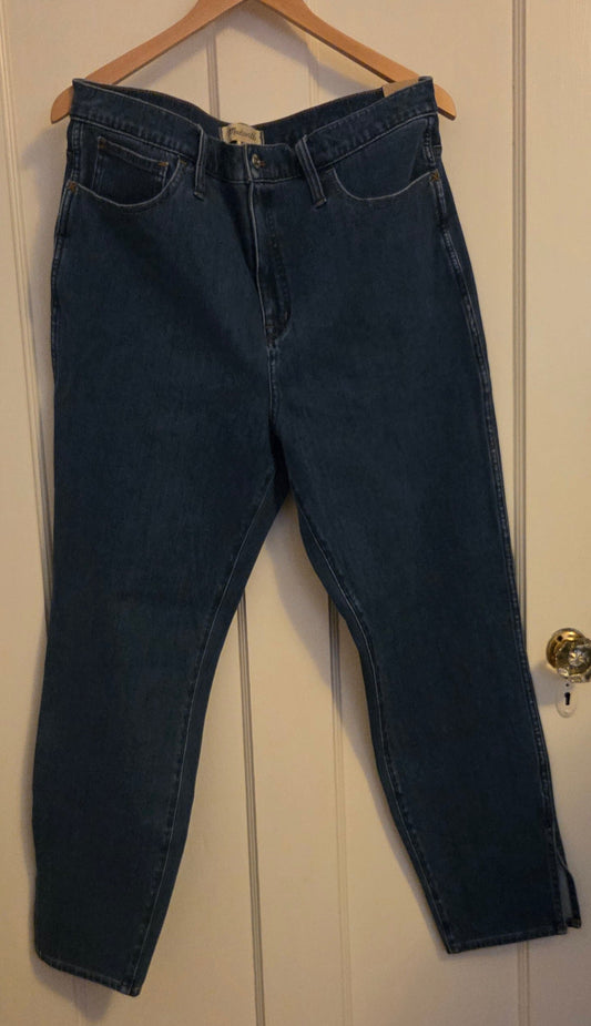 #112 - Madewell Roadtripper 11" Jeans, Size 33, NWT