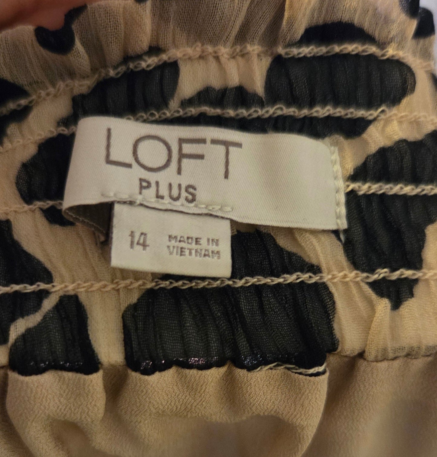 #112 -  LOFT Plus Animal Print Maxi Skirt, Women's Size 14, EUC