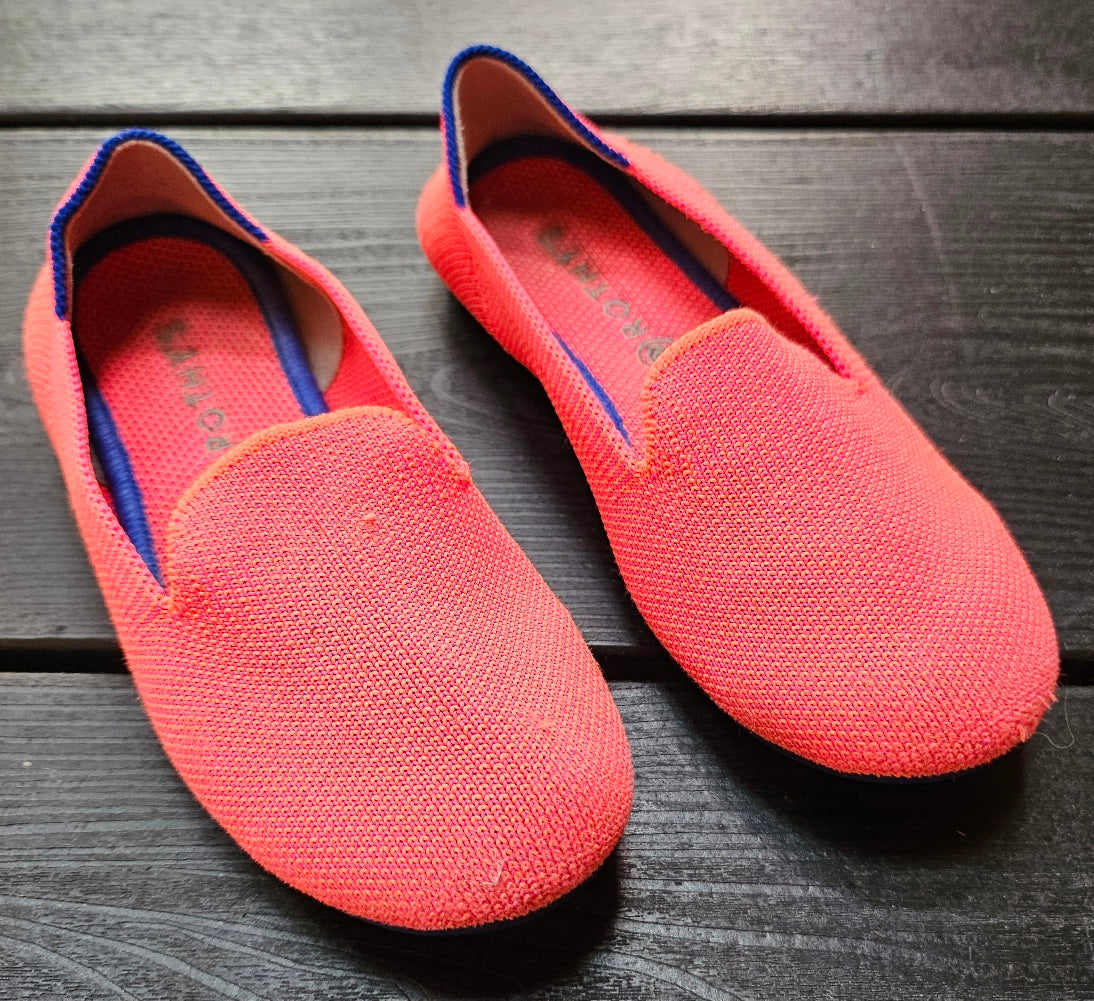 #109. Girls size 13. GUC Rothy's kids loafer