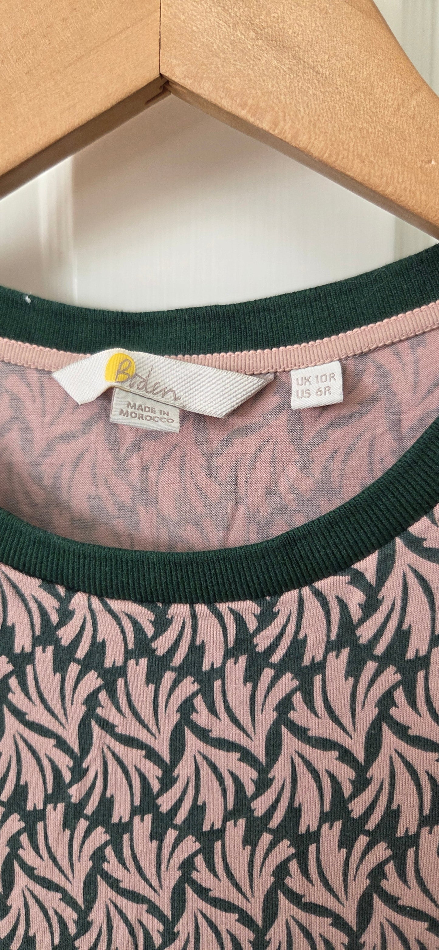 #112 -Boden Pink and Green Patterned Dress, Women's Size 6R, EUC