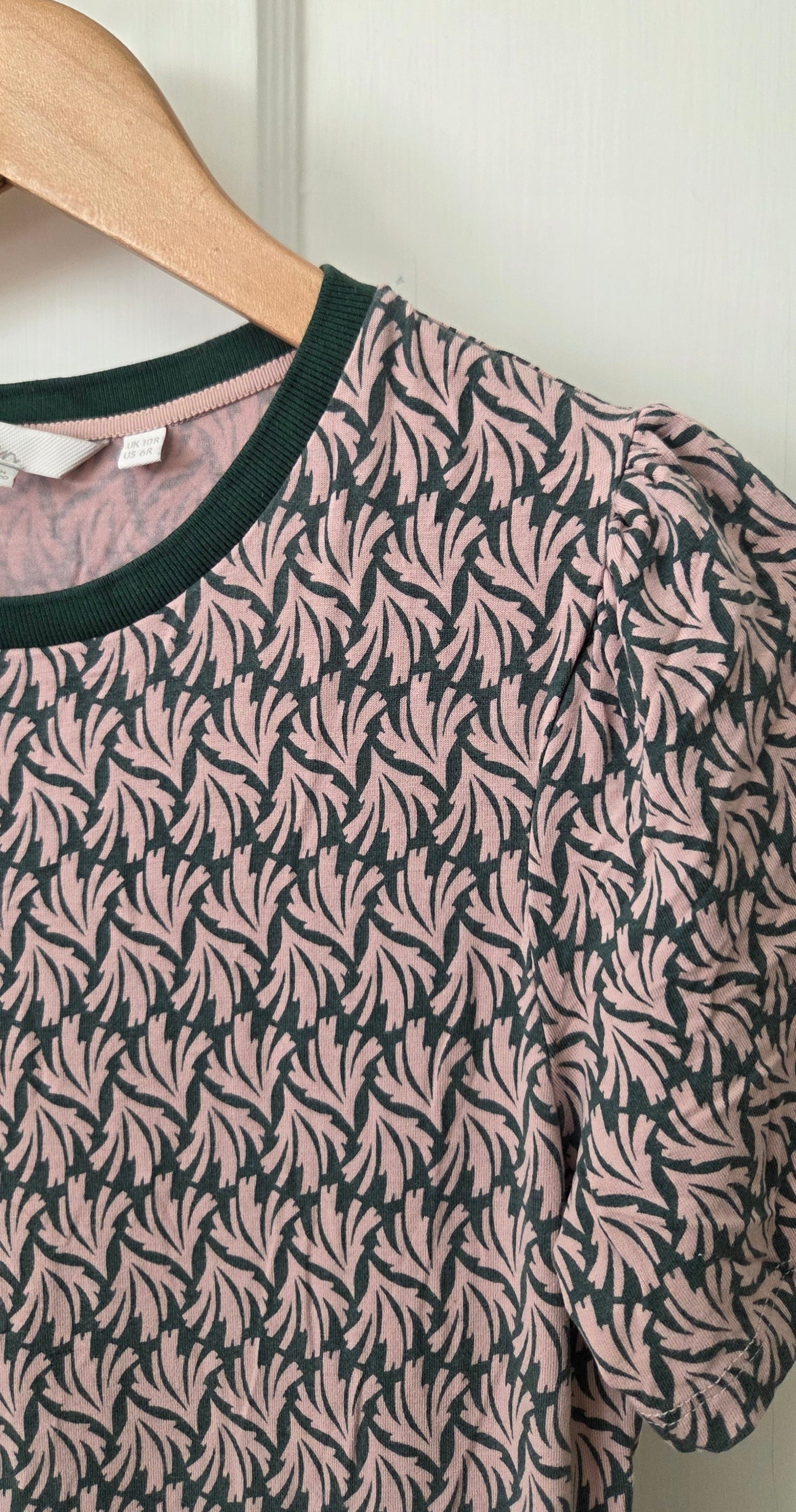 #112 -Boden Pink and Green Patterned Dress, Women's Size 6R, EUC