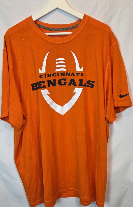 #112 - Men's Cincinnati Bengals Shirt, Tech material, XL, VGUC