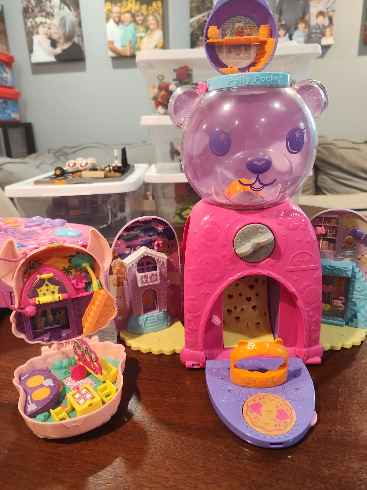 Seller 189:  Polly Pocket lot