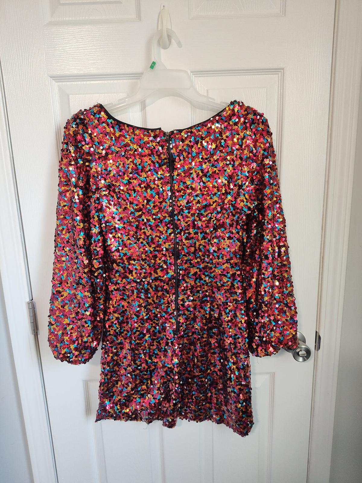 Seller 189: women's Lucy Paris Kensington sequin dress sz Medium new