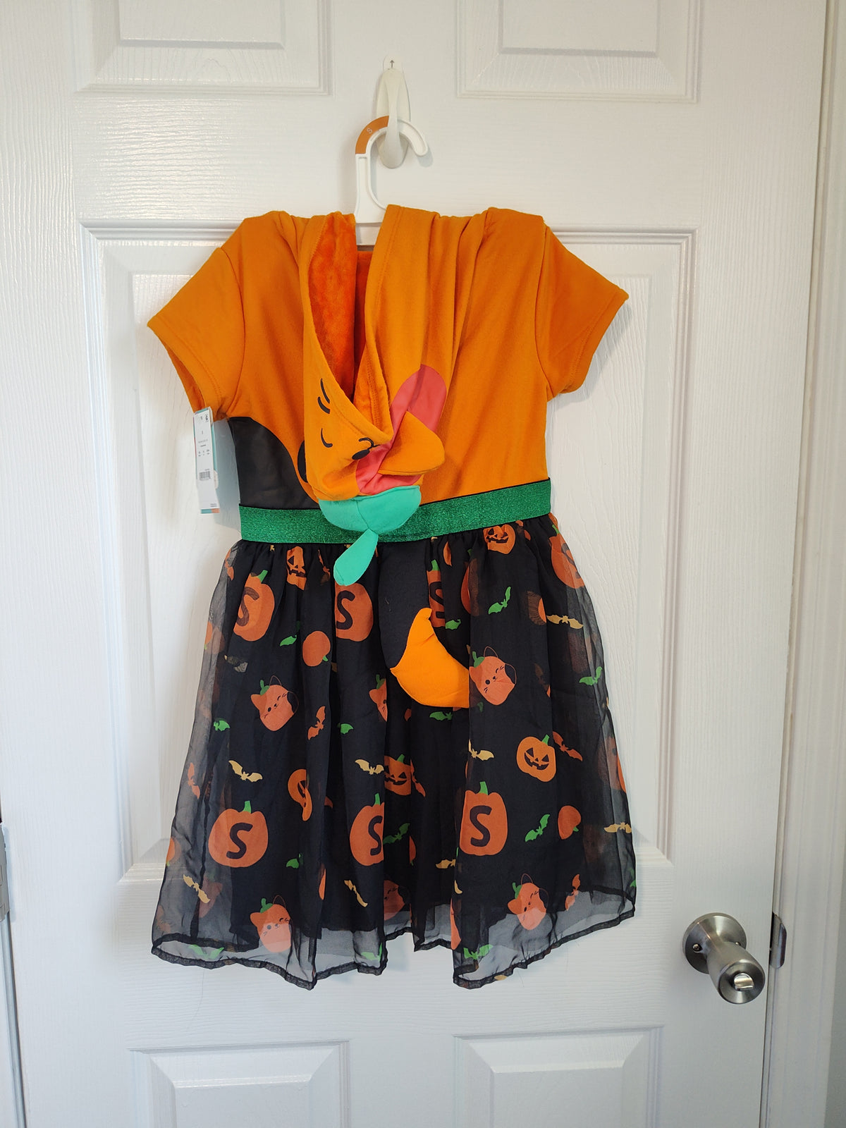 Seller 189:  Squishmallows New dress girls size small (6)