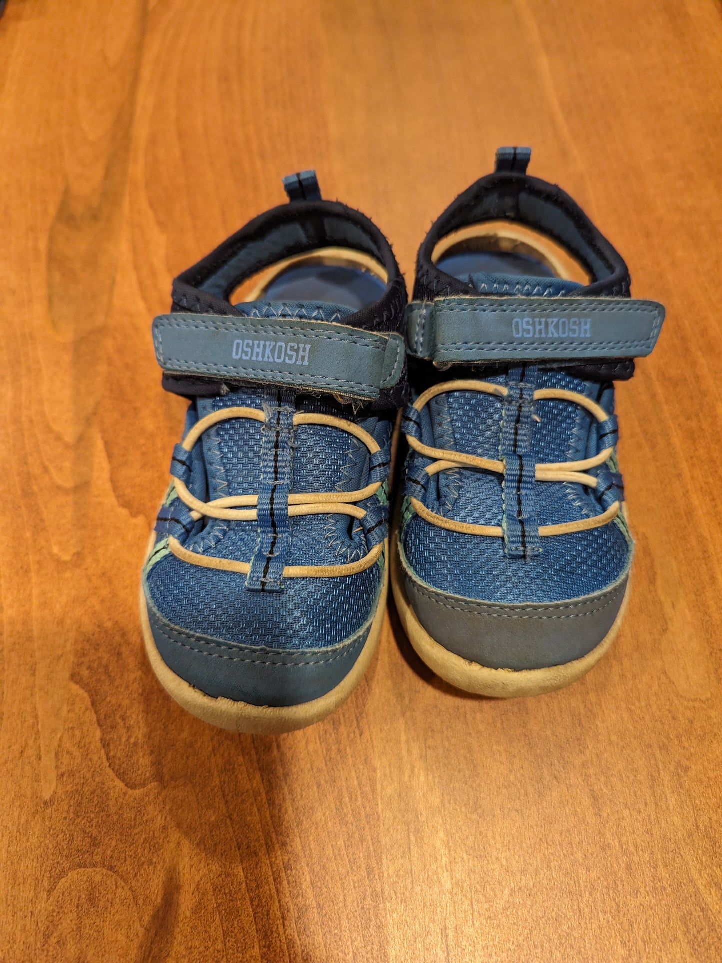 Oshkosh Summer Sandals, blue - size 8