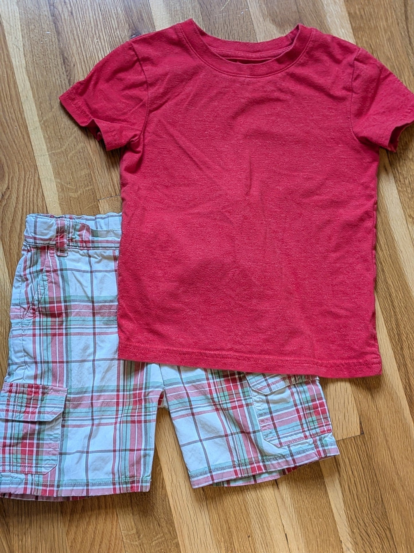 #99 Janie and Jack Plaid Shorts with Red Shirt VGUC