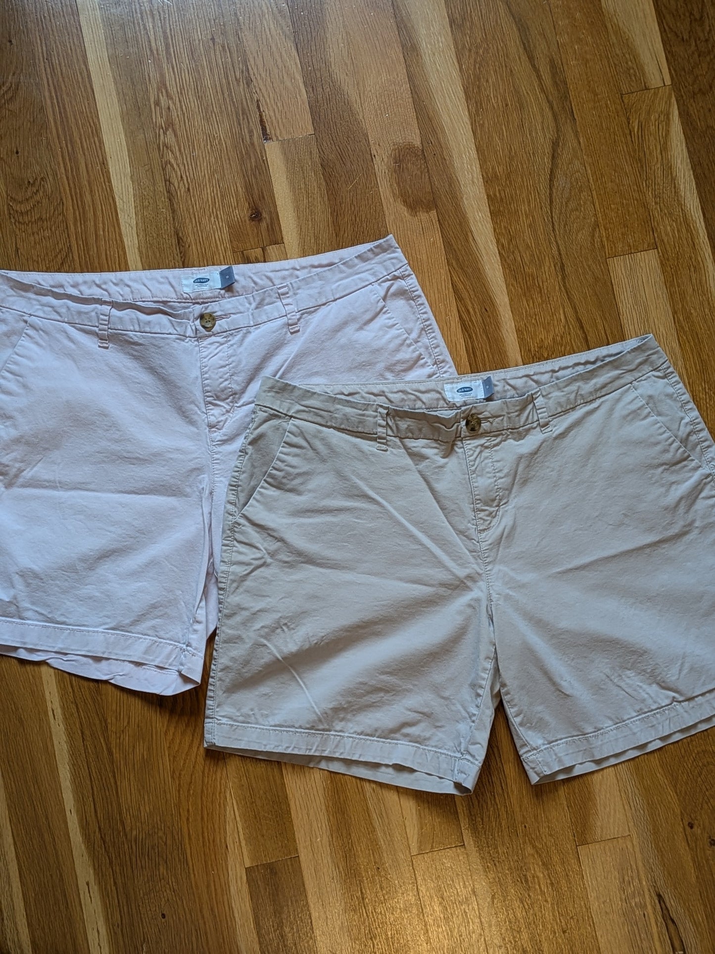 #99 Women's Old Navy 7" Shorts EUC size 14