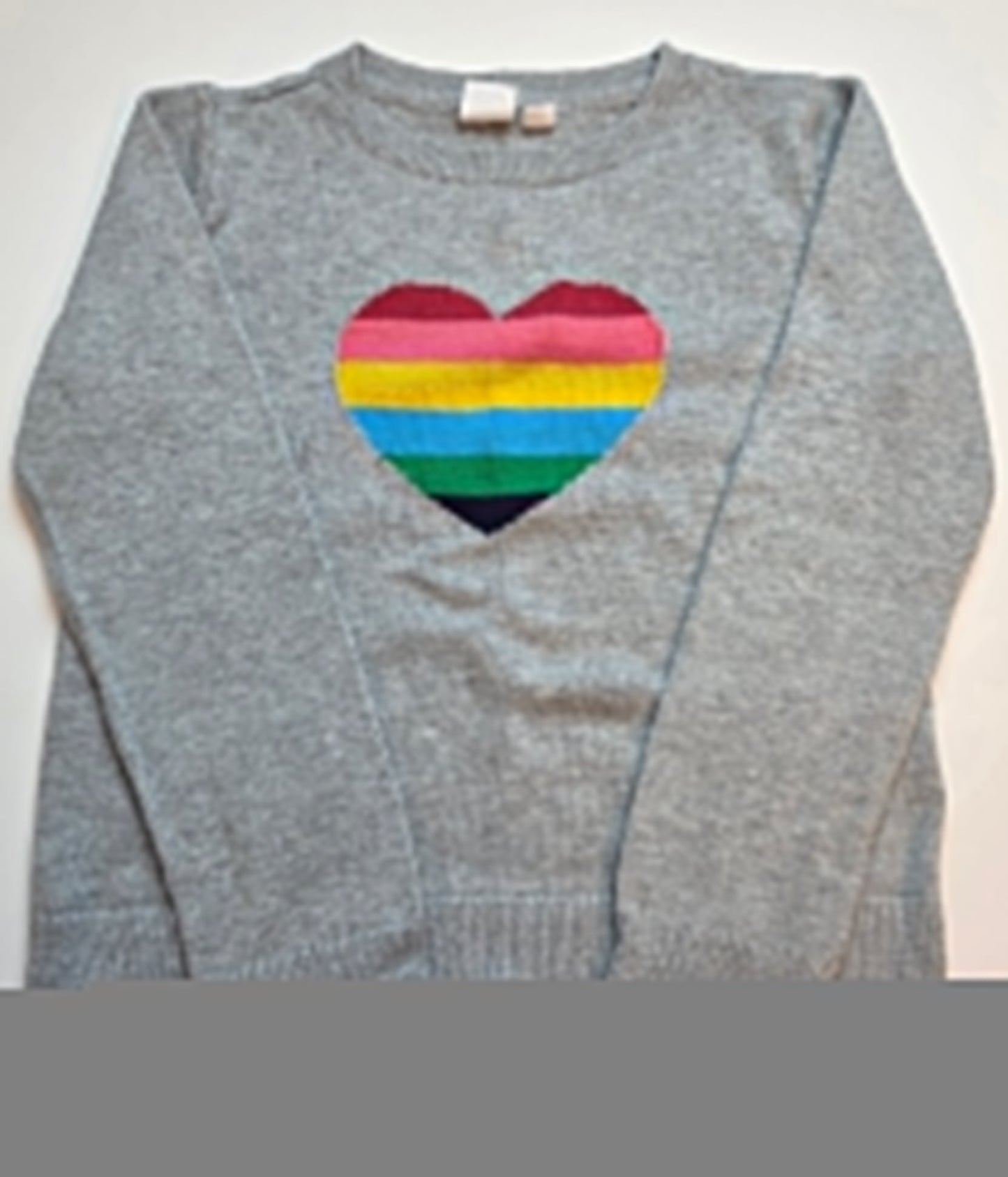 #152 - PRICE REDUCED Gap Kids Gray/Rainbow Heart Sweater, Girls Size M, VGUC