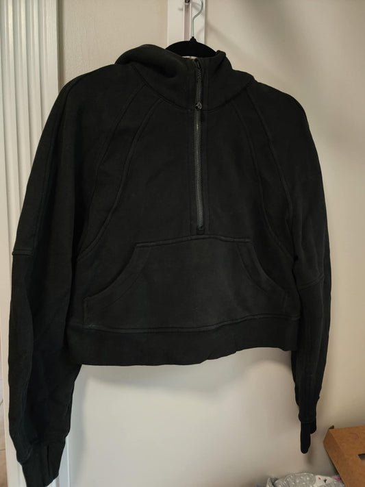 #178 Lululemon Scuba half zip xs/sm