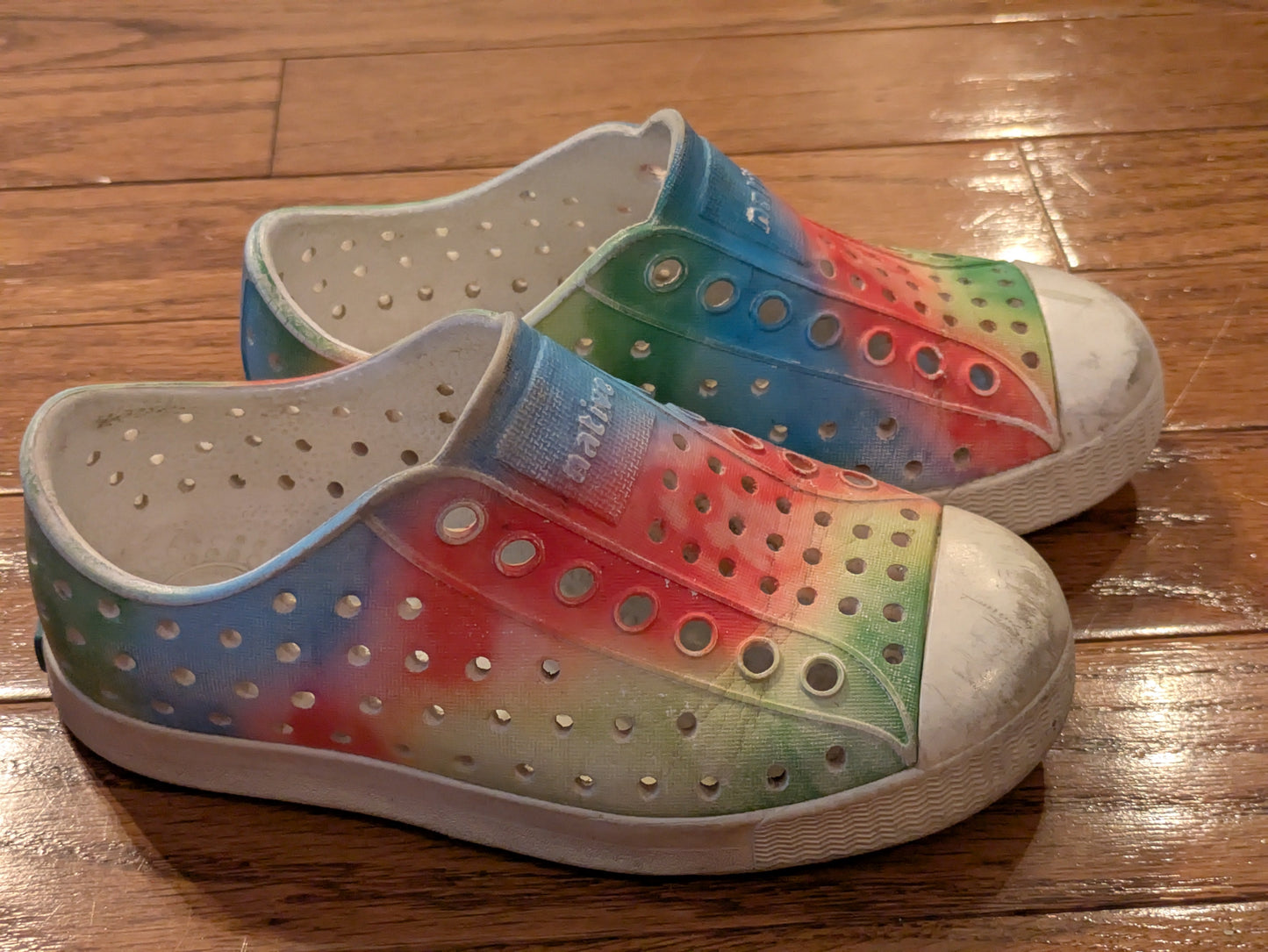 REDUCED #90 - Native Jeffersons, size c9 boys, rainbow tie-dye