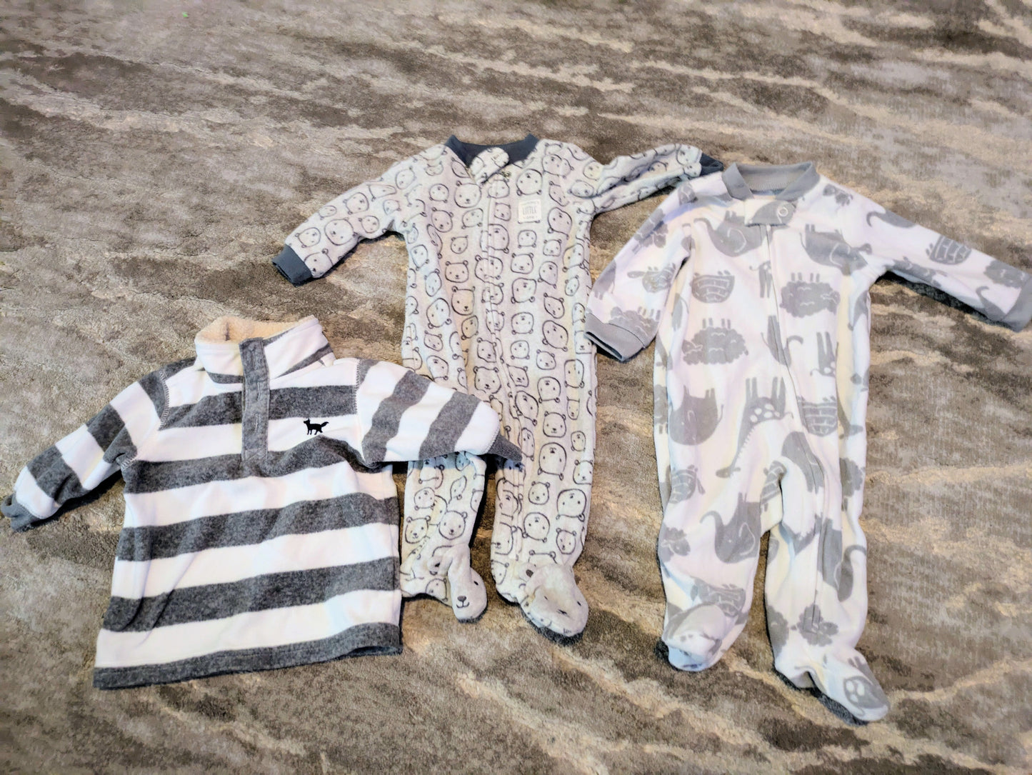 #90- 3 month Boys - fleece bundle