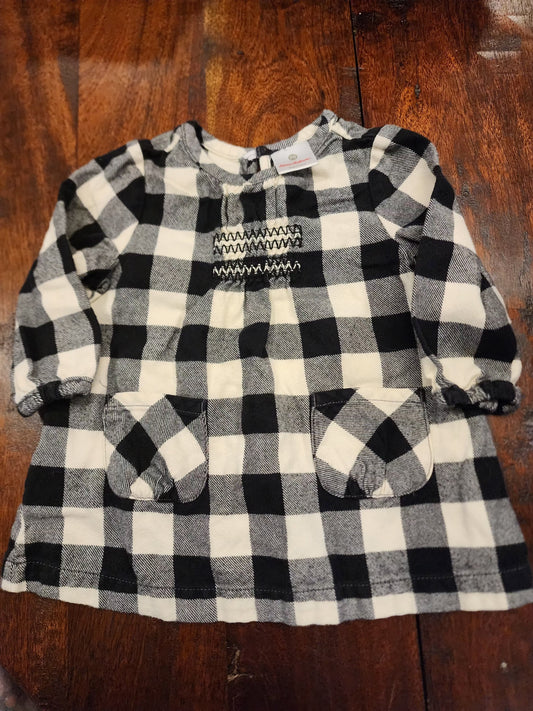 #178 hanna andersson plaid tunic size 6-12 months (70)