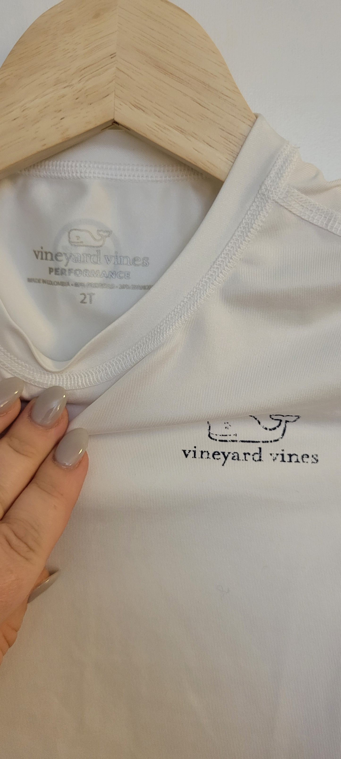 * Reduced * Vineyard Vines White Long Sleeve Swim/ Performance Top, Size 2T