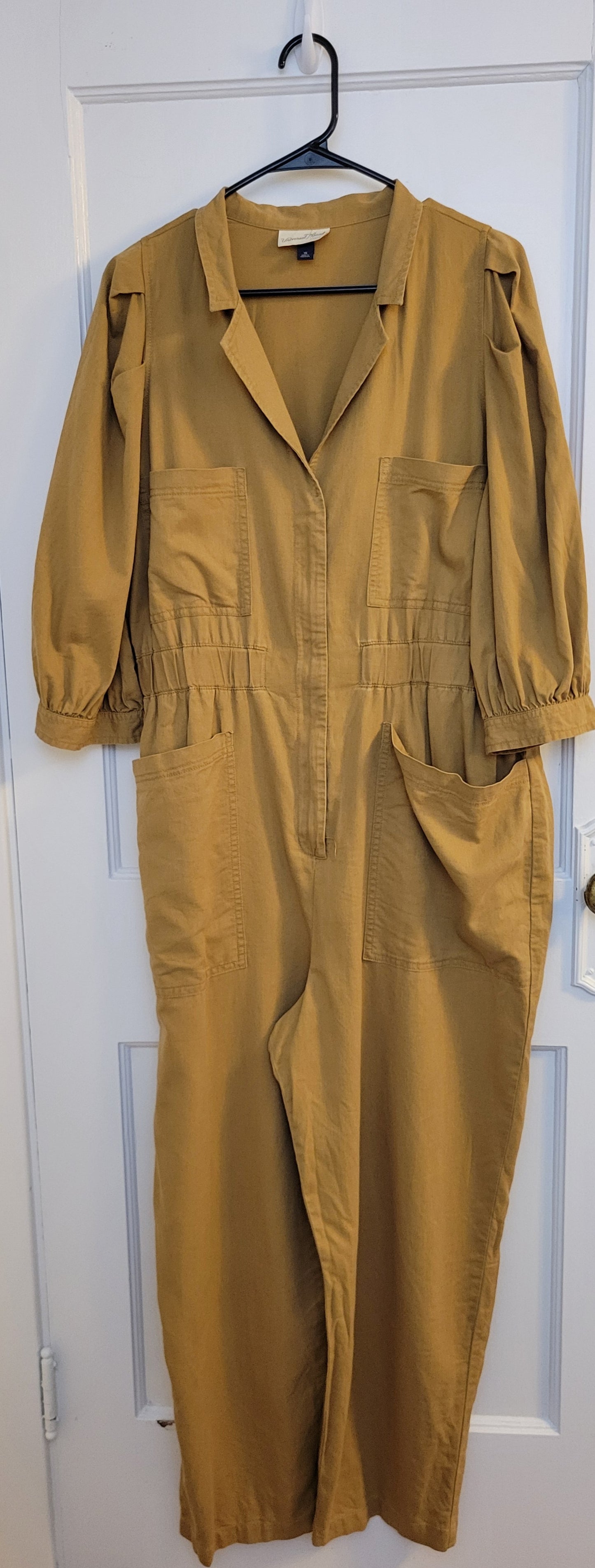 Universal Threads (Target) Camel 3/4 Sleeve Boiler Suit, Women's Size 16