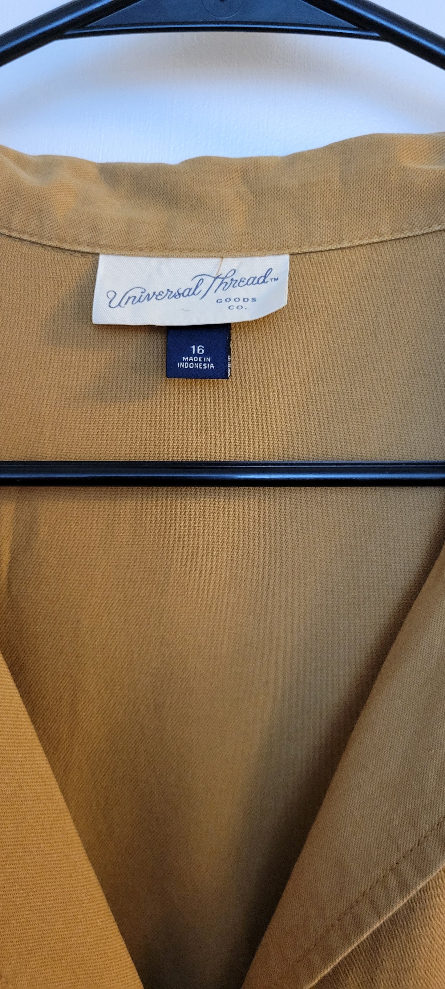 Universal Threads (Target) Camel 3/4 Sleeve Boiler Suit, Women's Size 16